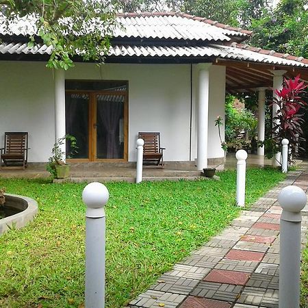 River Retreat Sigiriya Exterior photo