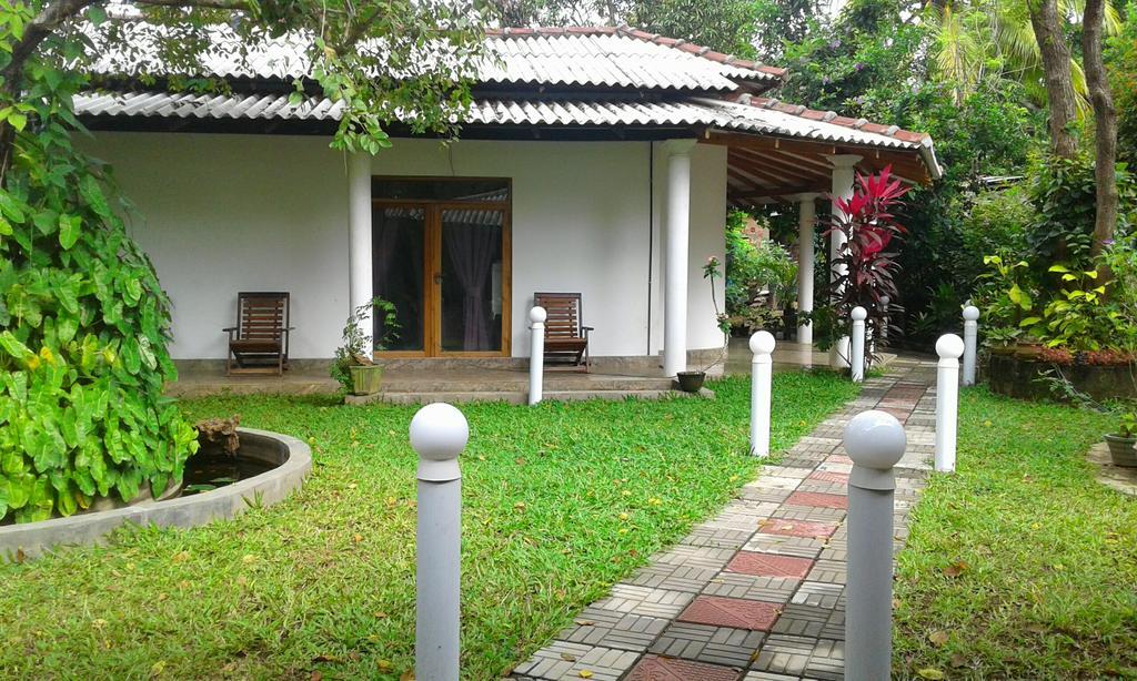 River Retreat Sigiriya Exterior photo